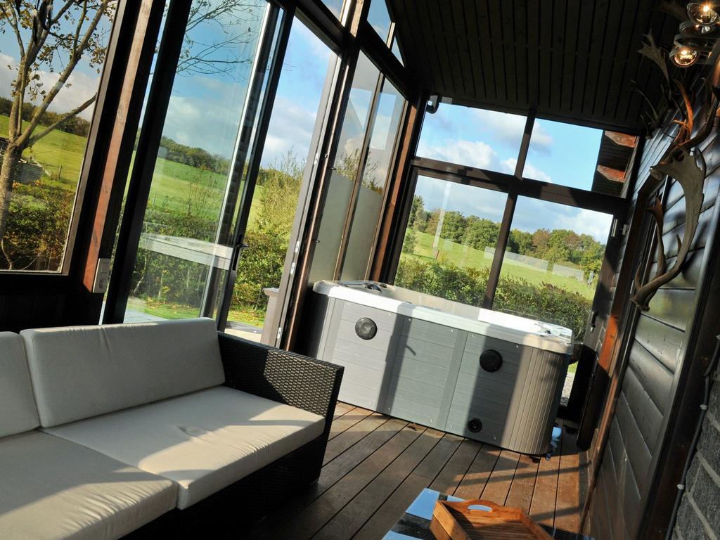 Villa Arbre Dressé Somme-Leuze Habitación foto