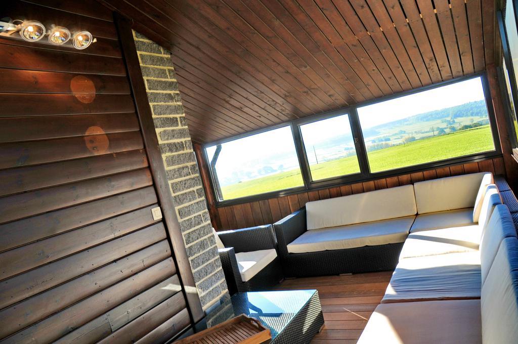 Villa Arbre Dressé Somme-Leuze Exterior foto